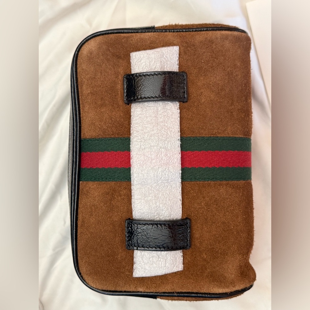 Gucci Black and Brown Belt Bag with Gold Accents - Picture 3 of 16